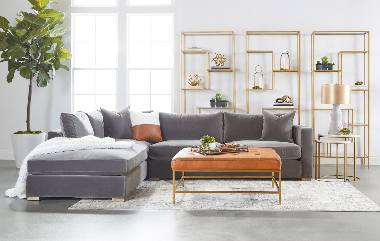 Carrera Round Nesting Accent Table