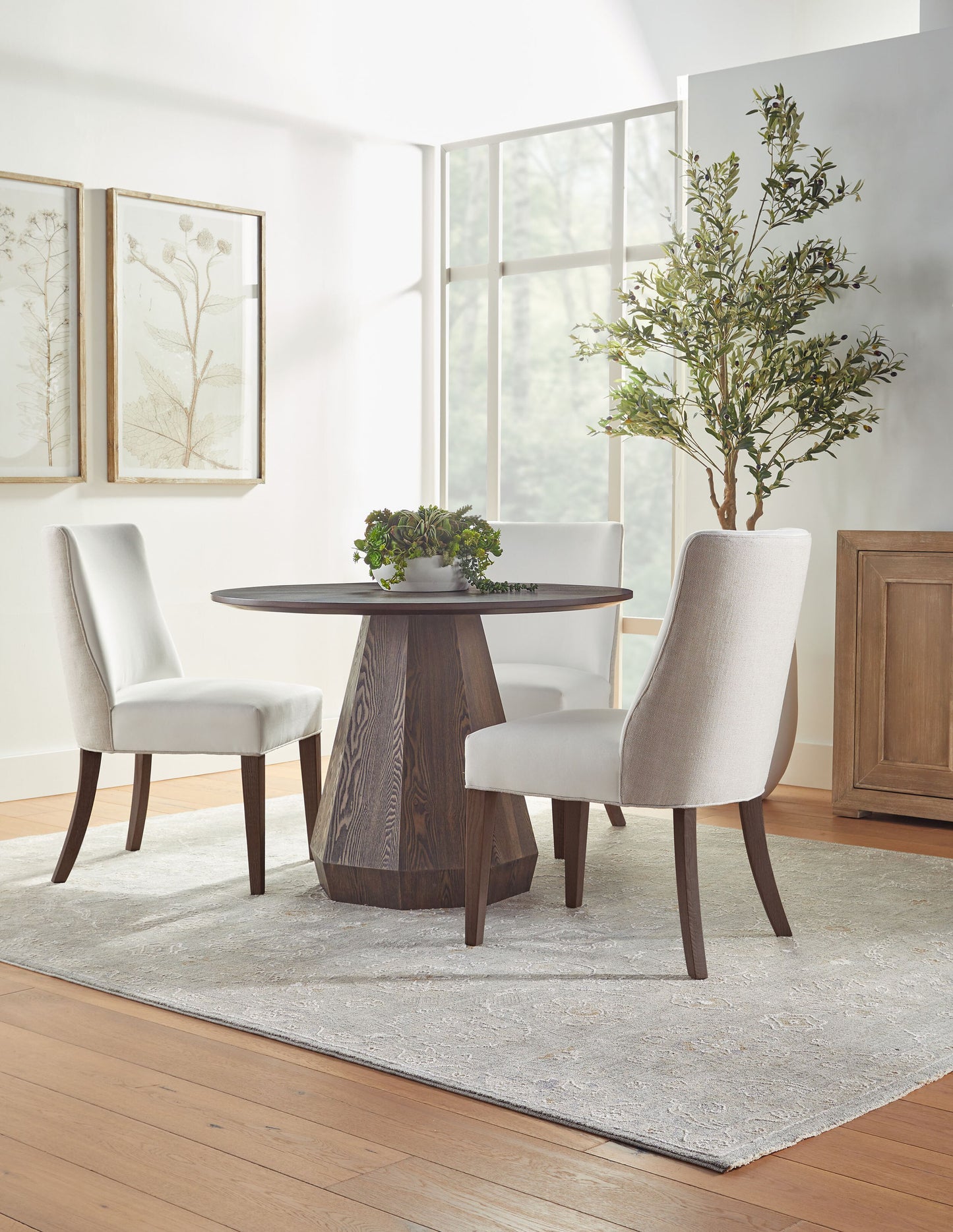 Coulter 42" Round Dining Table