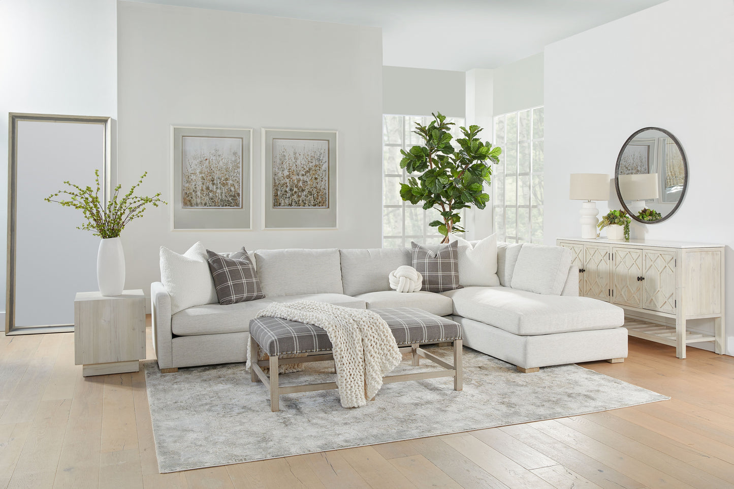 Clara Modular Right-Facing Chaise