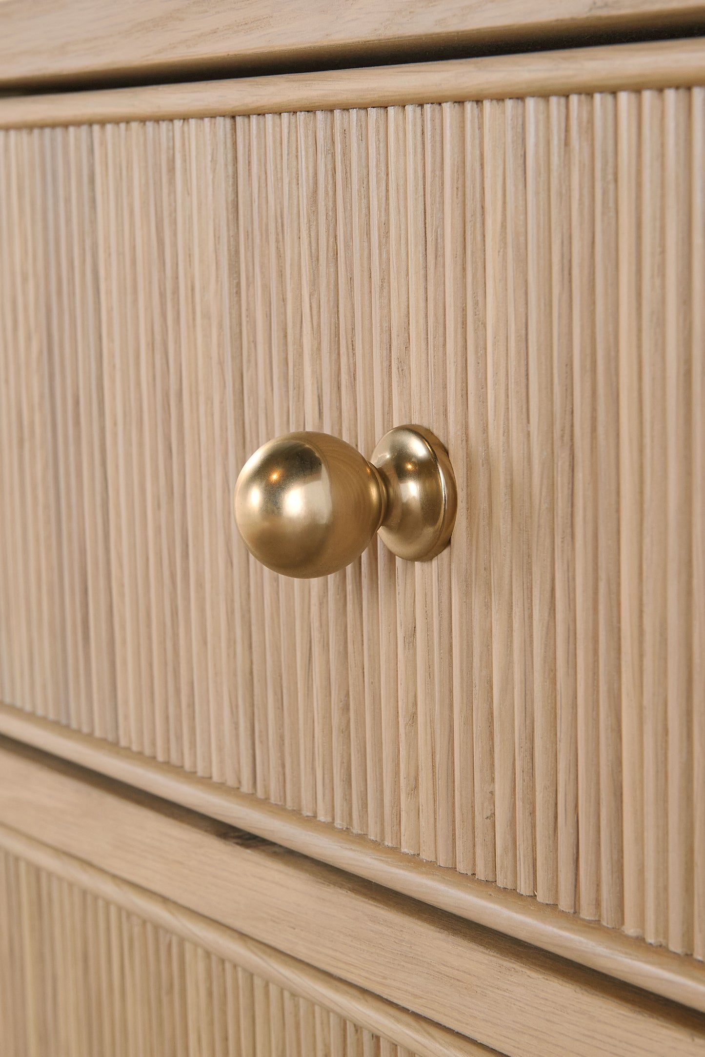 Highland 8-Drawer Double Dresser