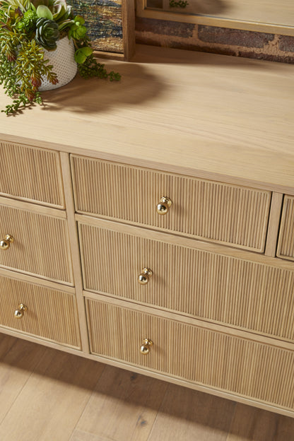 Highland 8-Drawer Double Dresser
