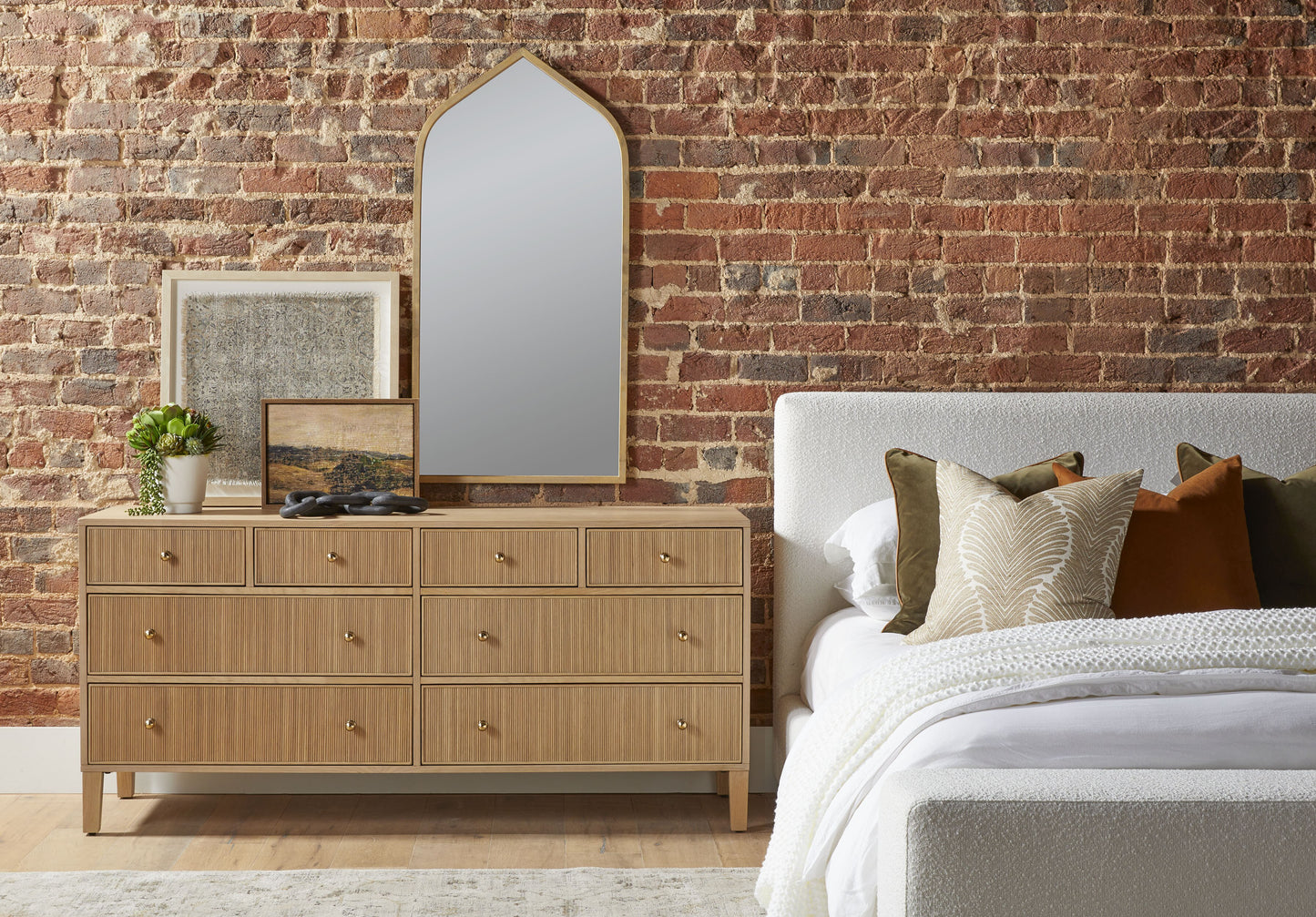 Highland 8-Drawer Double Dresser