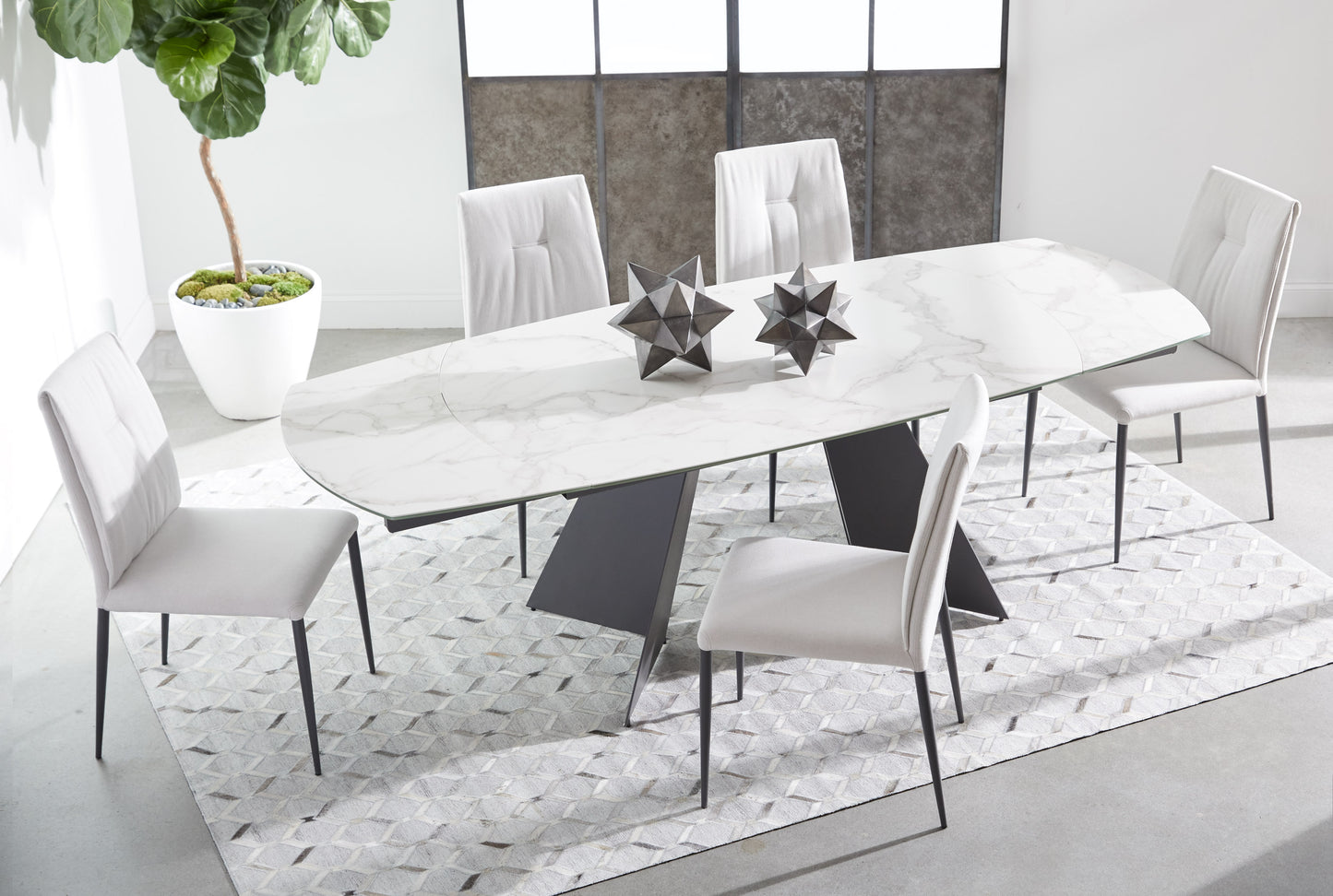 Torque Extension Dining Table
